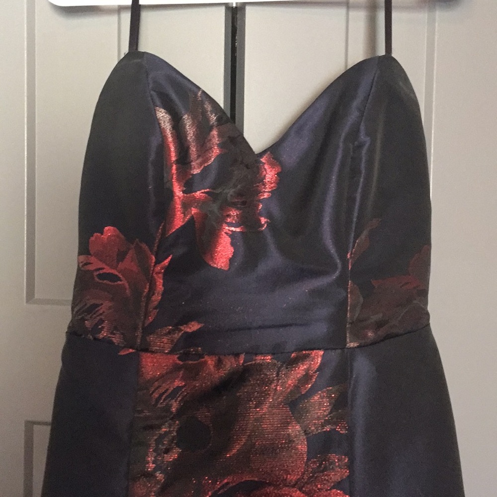 Windsor Prom Dress - Picture 3 of 6